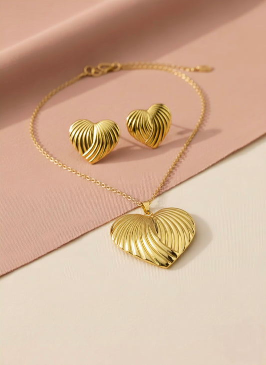Fluted Heart Pendant Earring Set