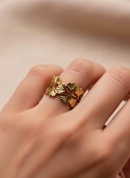 Ginkgo Leaf Ring