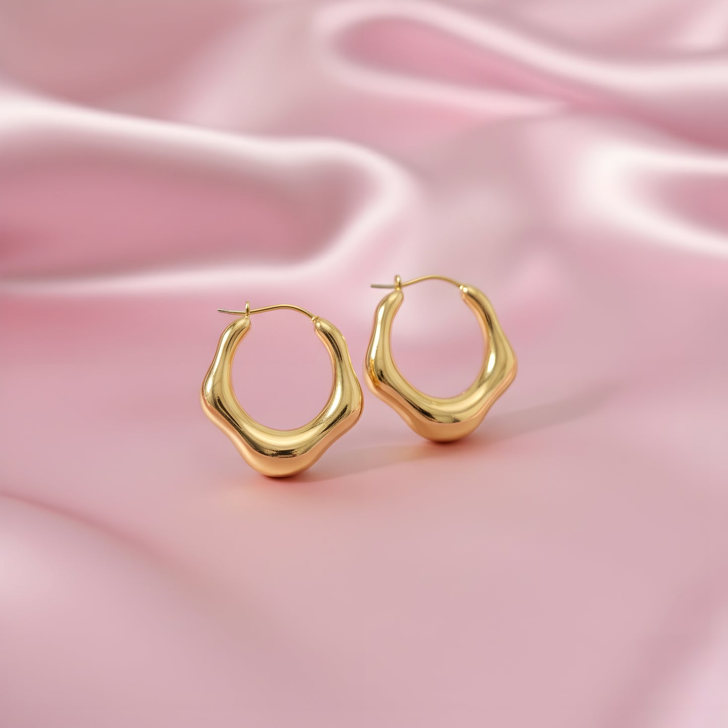 Chunky Sculptural Hoops Earing